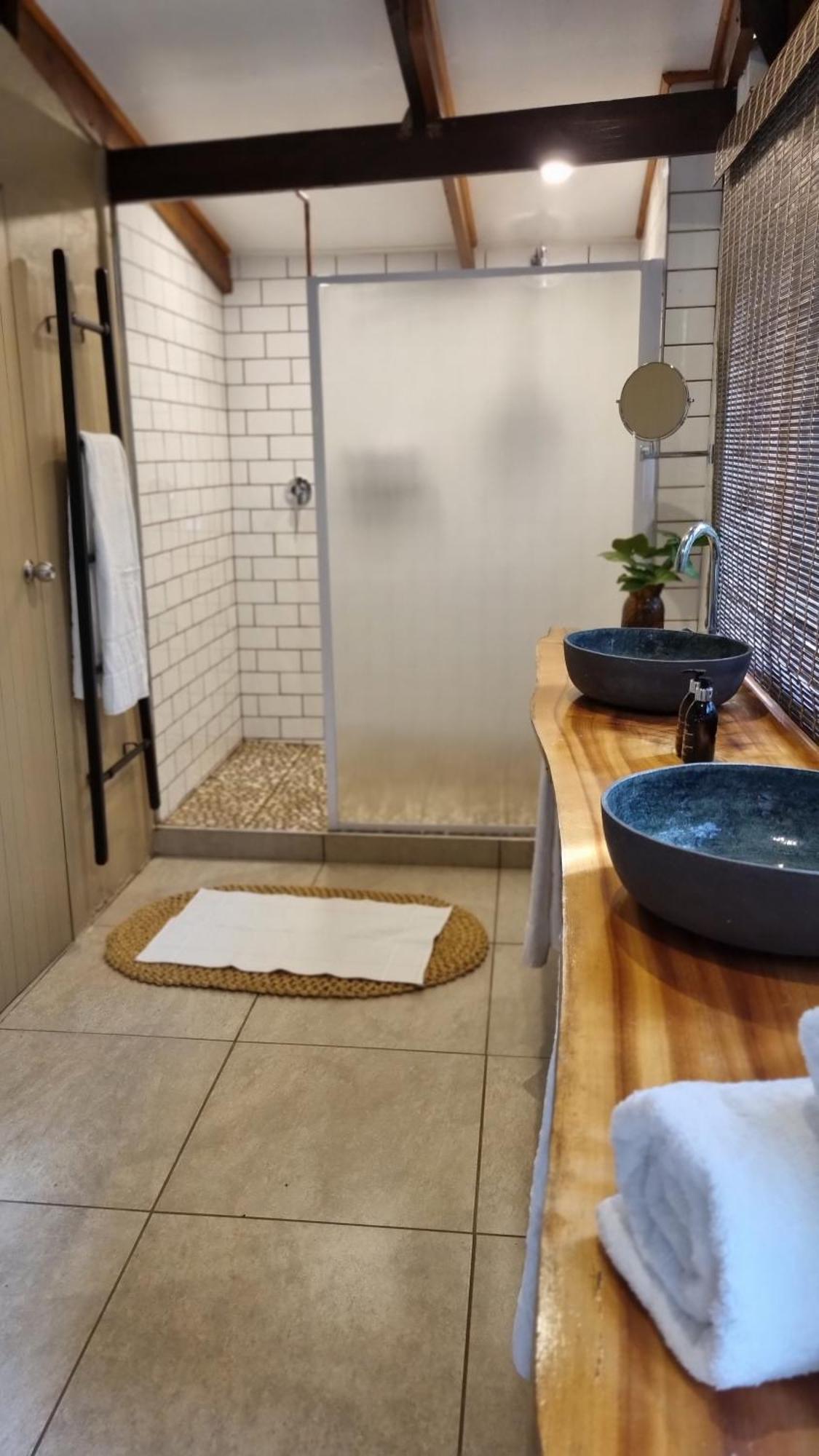 Honeywood Forest Lodge ميناء شيبستون المظهر الخارجي الصورة